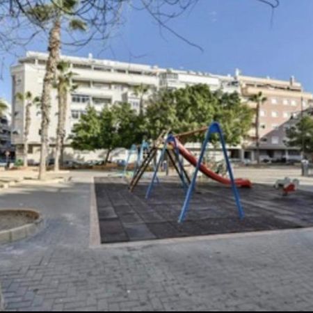 Apartamento Lola Torrevieja Exterior photo