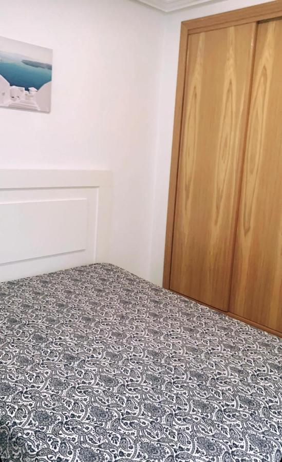 Apartamento Lola Torrevieja Exterior photo